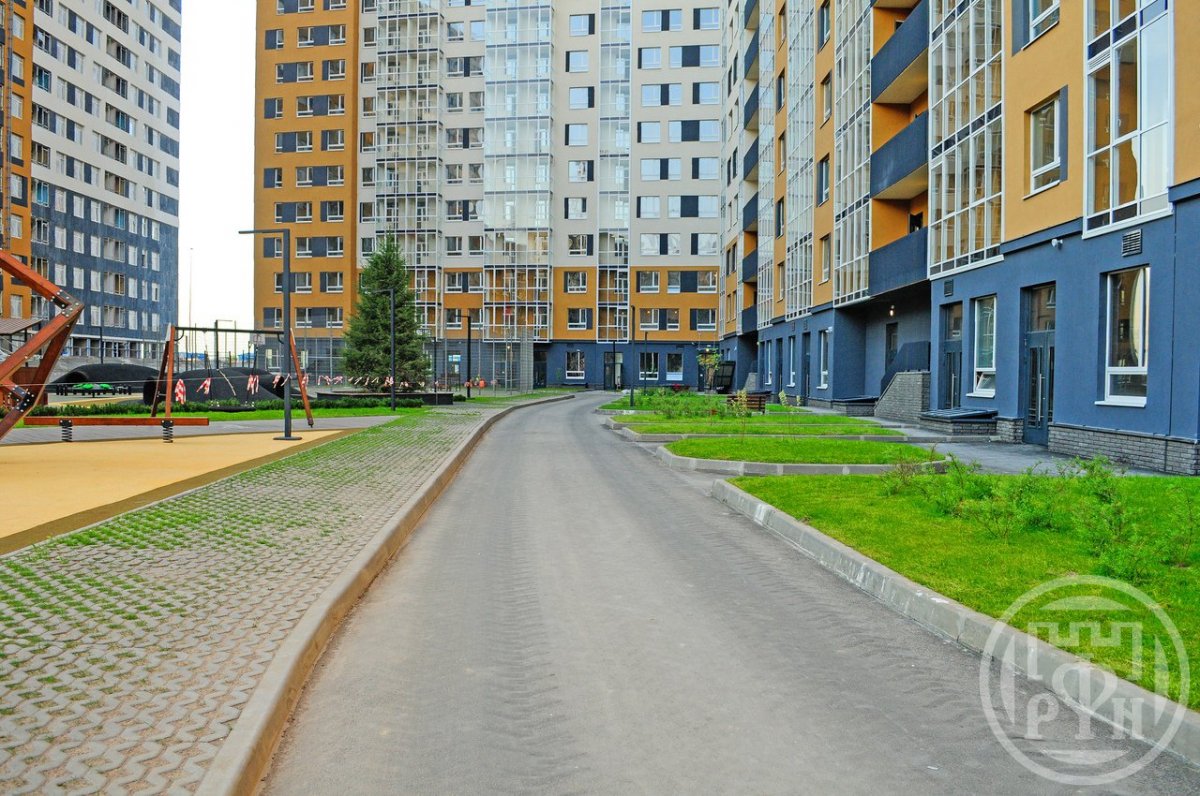Ручьевский пр 2 мурино. Мурино, ручьёвский проспект, 2. Мурино ручьевский проспект 9. Санкт-петербург мурино ручьевский проспект 13. Тц на ручьевском проспекте в мурино.