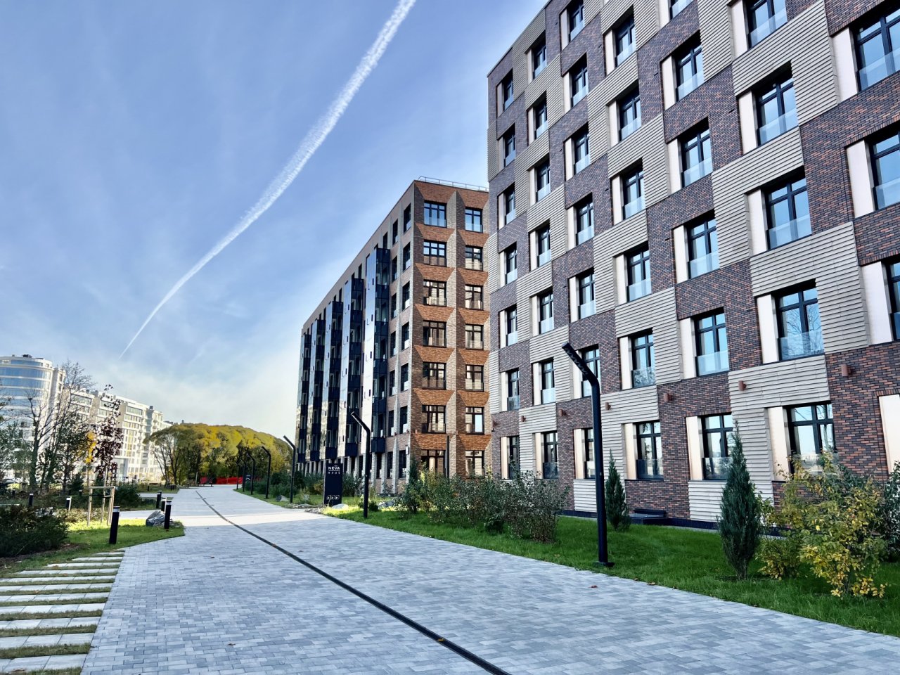 Продажа 4-комнатной квартиры, Санкт-Петербург, Петровский просп.,  д 11