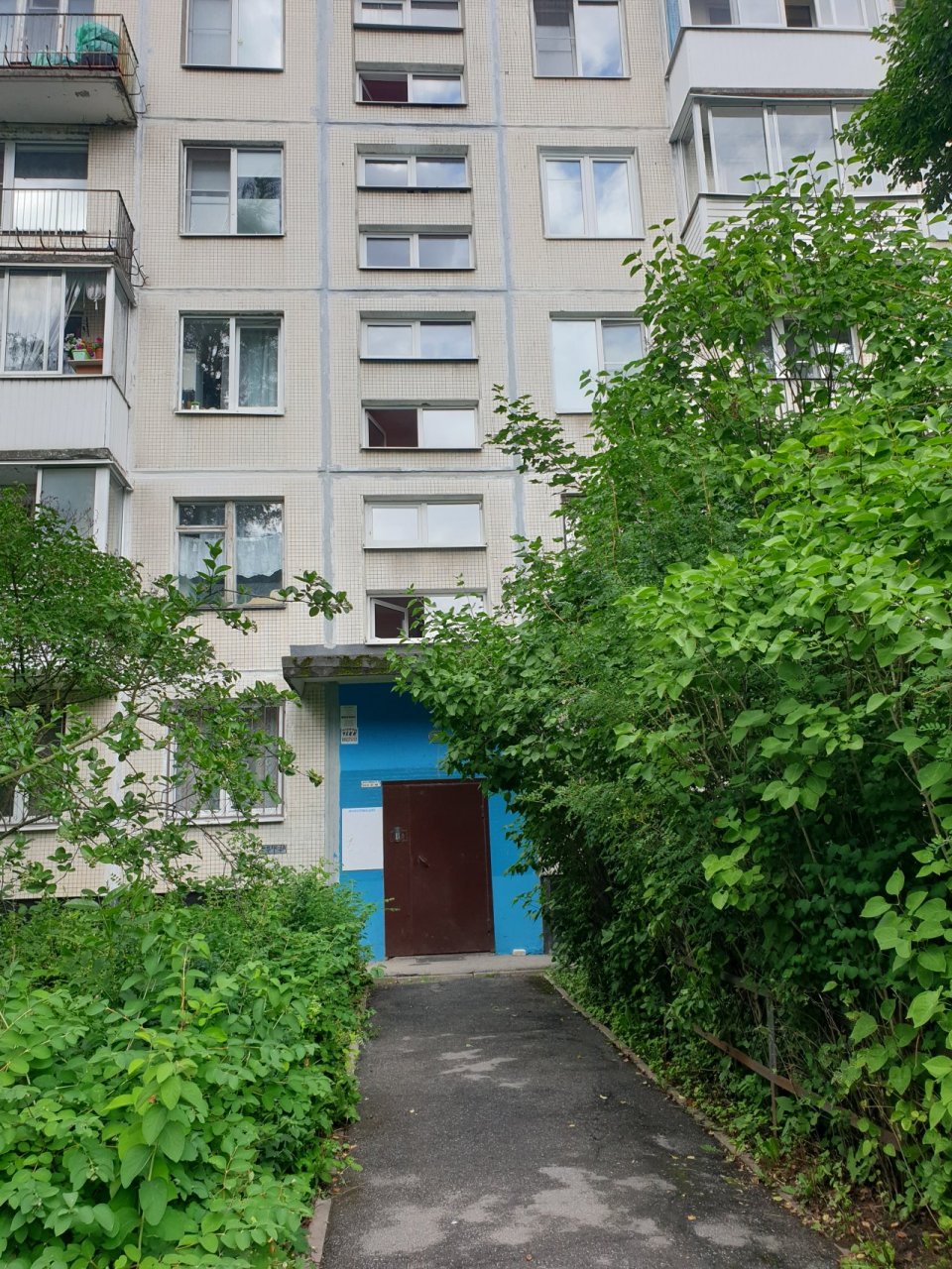 Продажа 2-комнатной квартиры, Санкт-Петербург, Пионерстроя ул.,  д 14