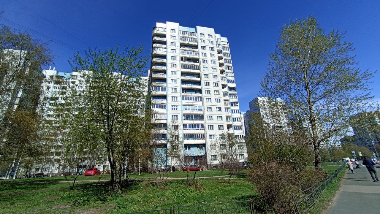 Продажа 2-комнатной квартиры, Санкт-Петербург, Кораблестроителей ул.,  д 40