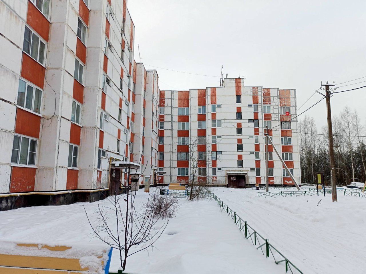 Продажа 2-комнатной квартиры, Приладожский, Садовая ул.,  д 21