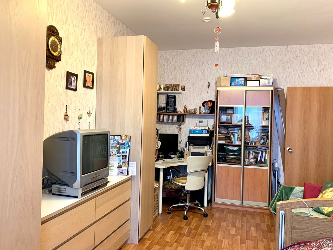 Продажа 2-комнатной квартиры, Санкт-Петербург, Мебельная ул.,  д 21