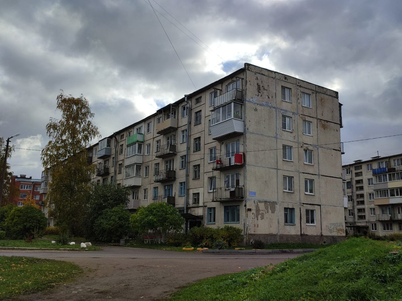 Продажа 3-комнатной квартиры, Гостилицы, Комсомольская ул.,  д 3
