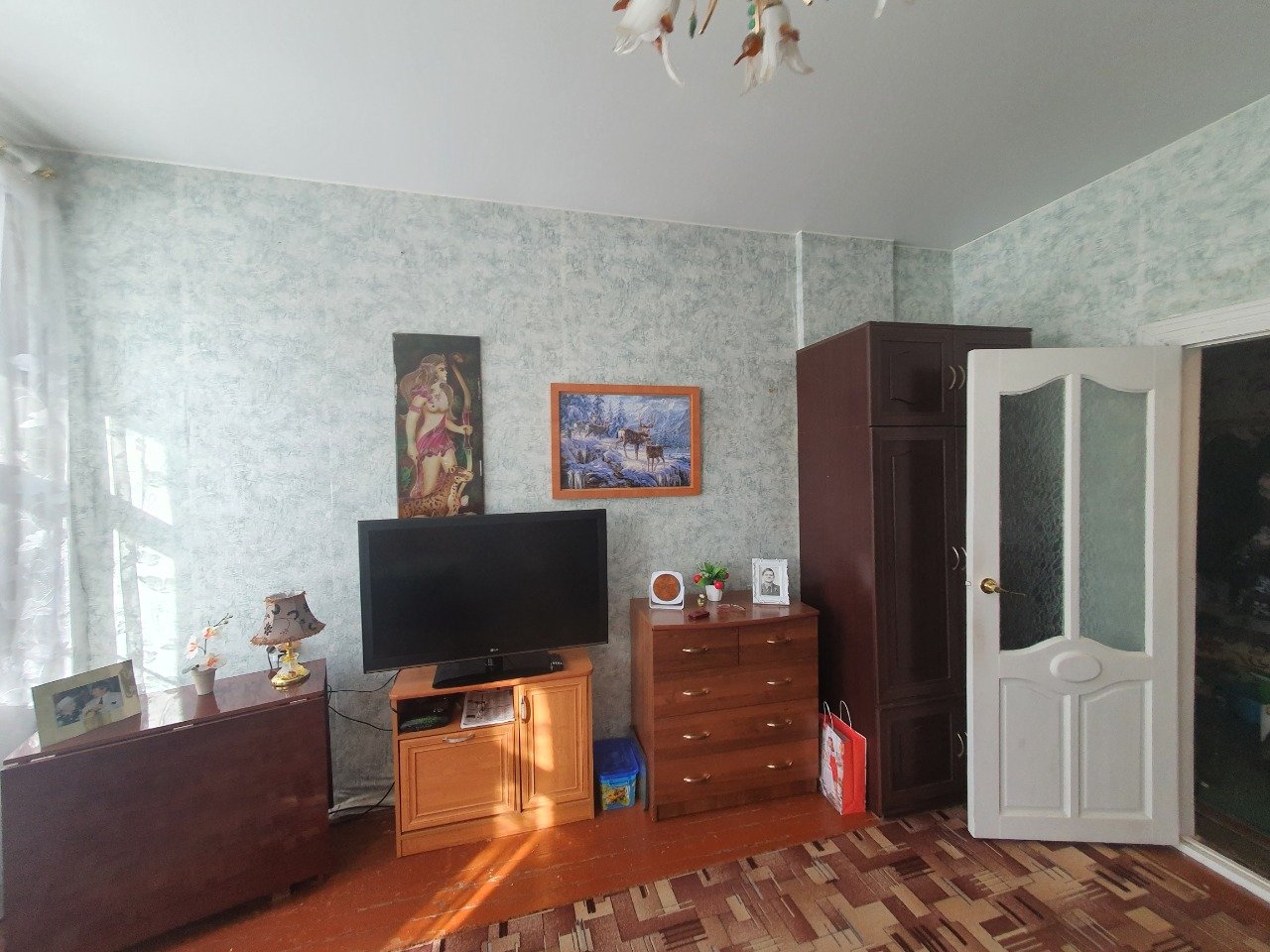 Продажа 2-комнатной квартиры, Вырица, Оредежская ул.,  д 61