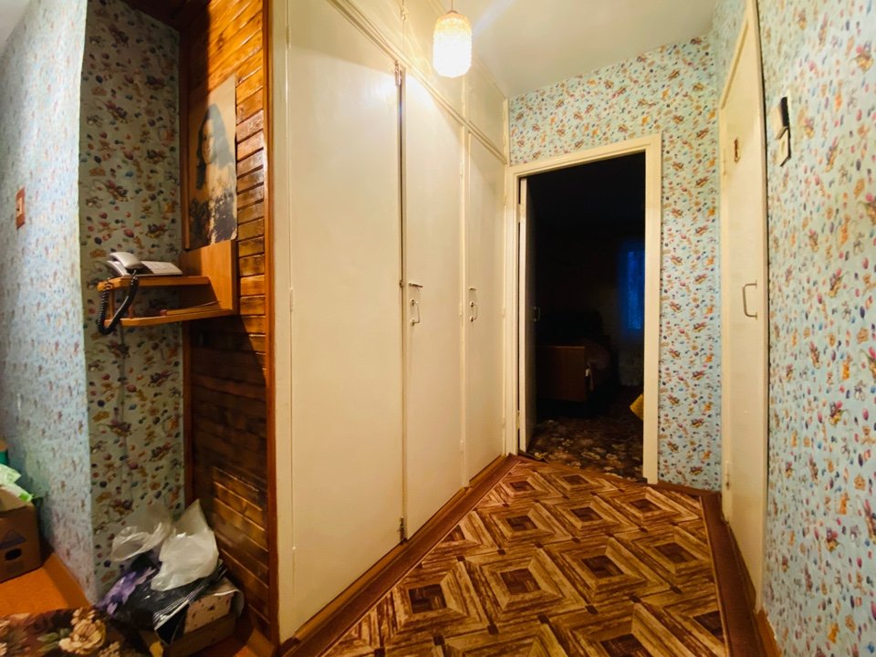 Продажа 2-комнатной квартиры, Отрадное, Мира ул.,  д 2