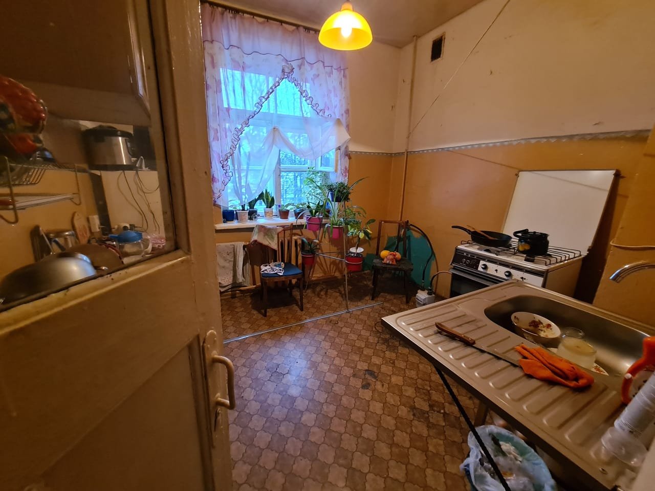 Продажа комнаты, 13м <sup>2</sup>, Луга, Киевская ул.,  д 53