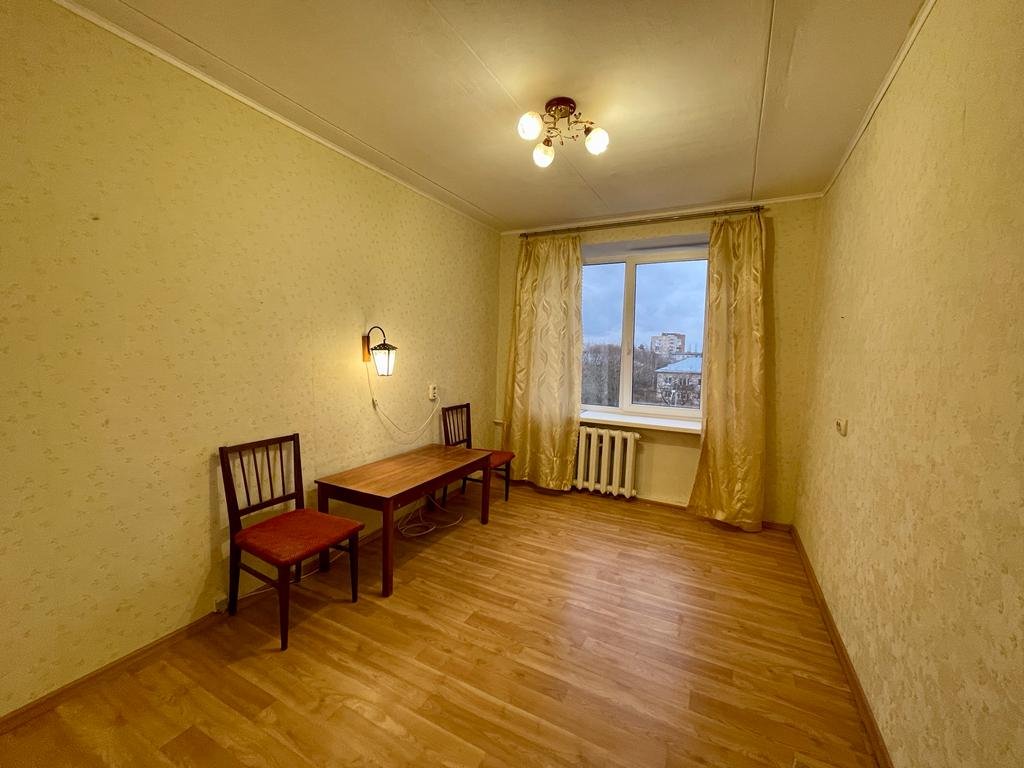Продажа 2-комнатной квартиры, Сестрорецк, Володарского ул.,  д 20