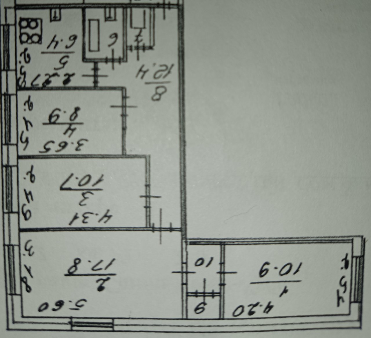 Продажа 4-комнатной квартиры, Санкт-Петербург, Сантьяго-де-Куба ул.,  д 8