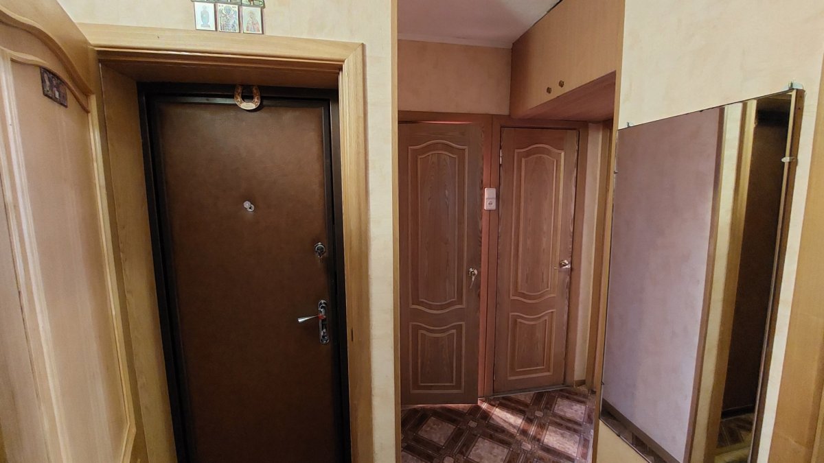 Продажа 2-комнатной квартиры, Петергоф, Гостилицкое шос.,  д 15