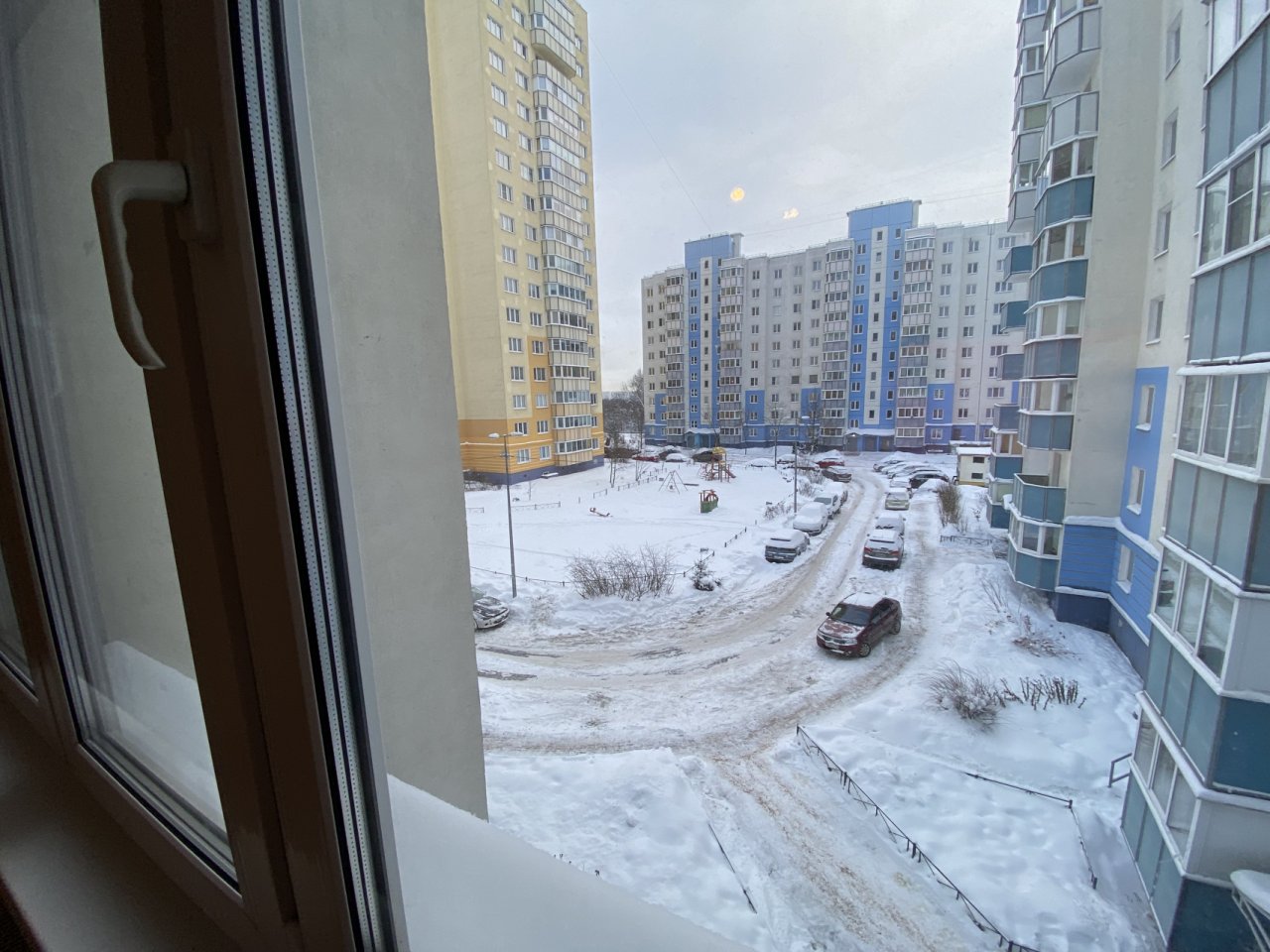 Продажа 3-комнатной квартиры, Парголово, Приозерское шос.,  д 20
