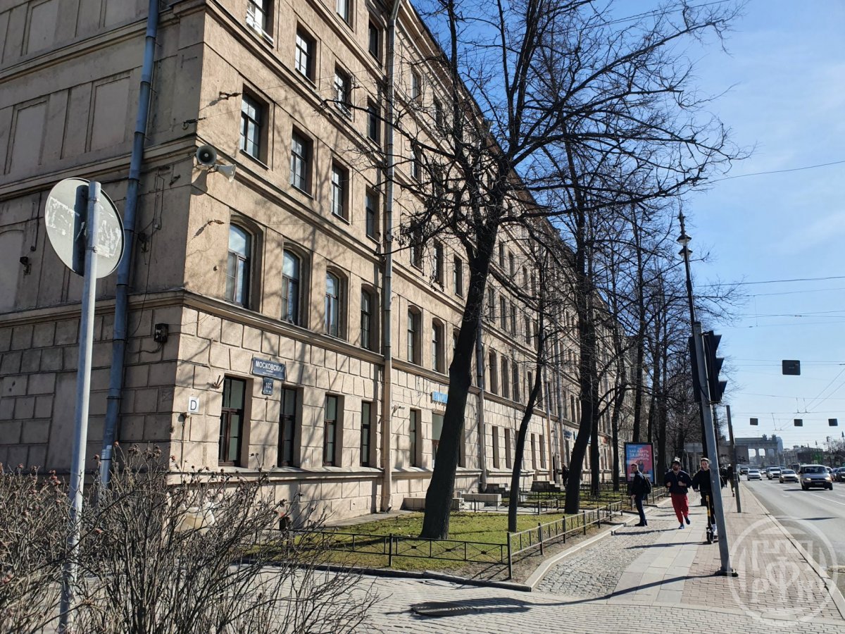 Московский просп., д 102 Московский просп., д 102