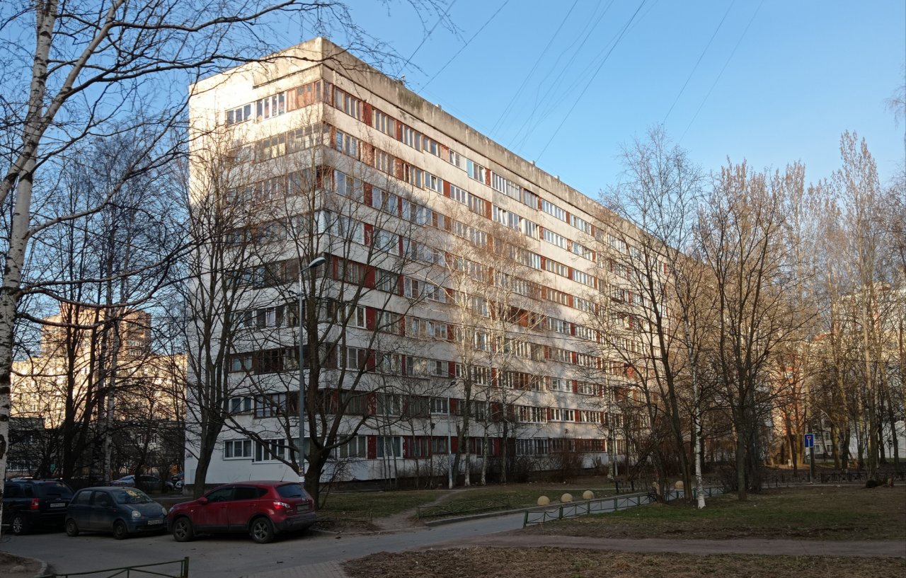 Продажа 3-комнатной квартиры, Санкт-Петербург, Художников просп.,  д 31