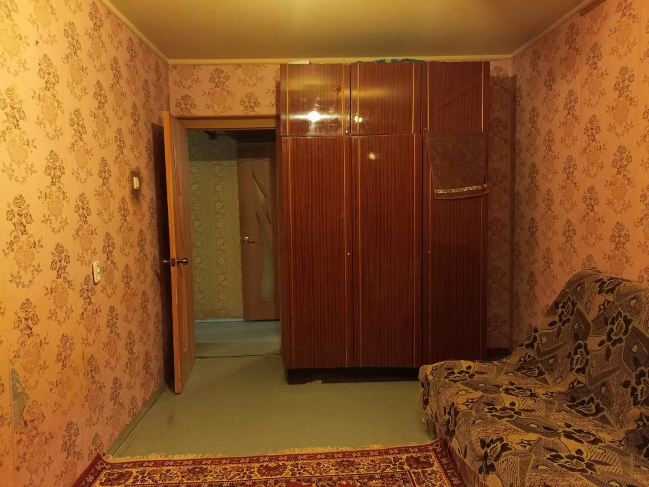 Продажа 3-комнатной квартиры, Приладожский, Садовая ул.,  д 5