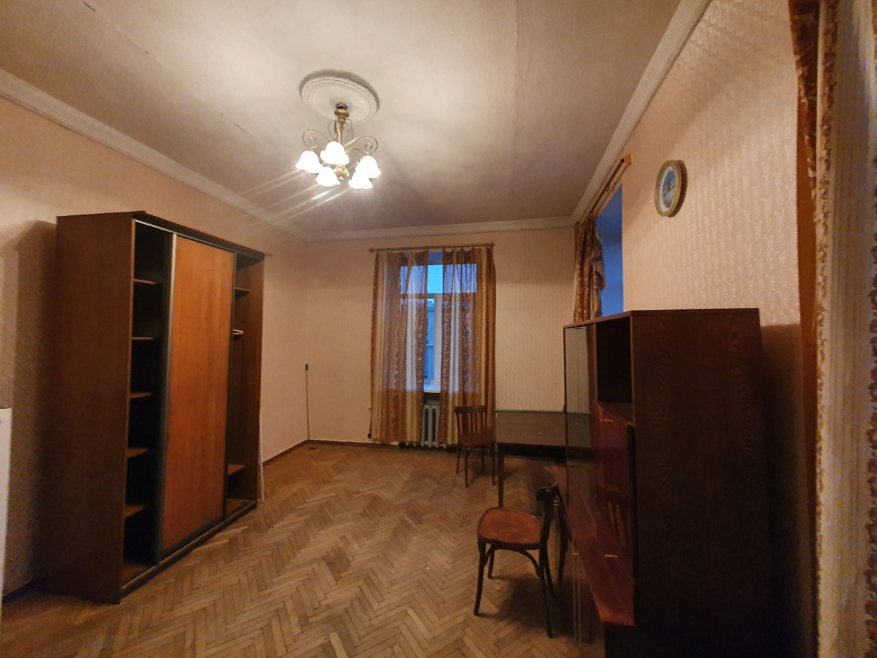 Продажа 4-комнатной квартиры, Санкт-Петербург, 8-я Красноармейская ул.,  д 18