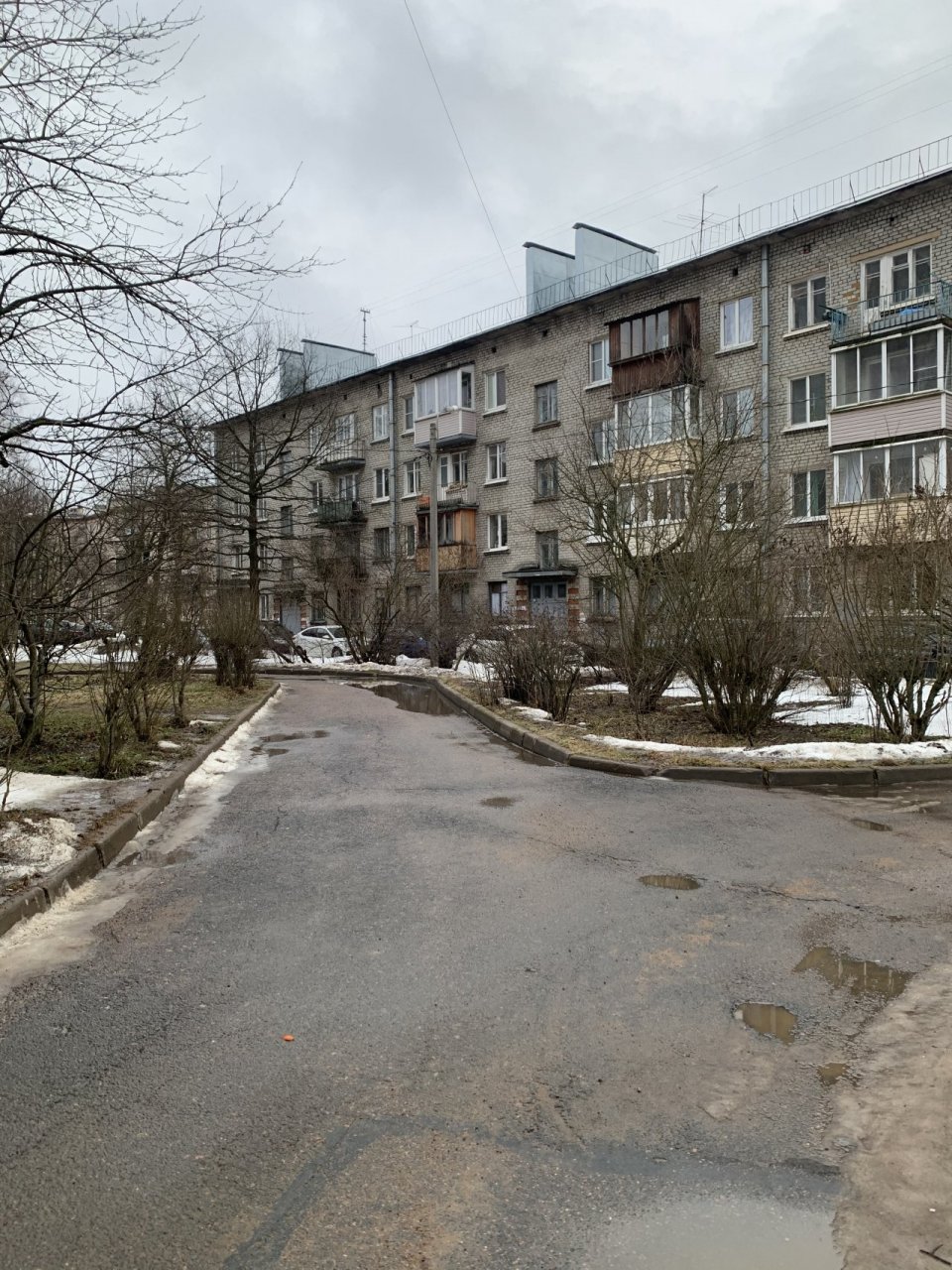 Продажа 3-комнатной квартиры, Санкт-Петербург, Беломорская ул.,  д 28