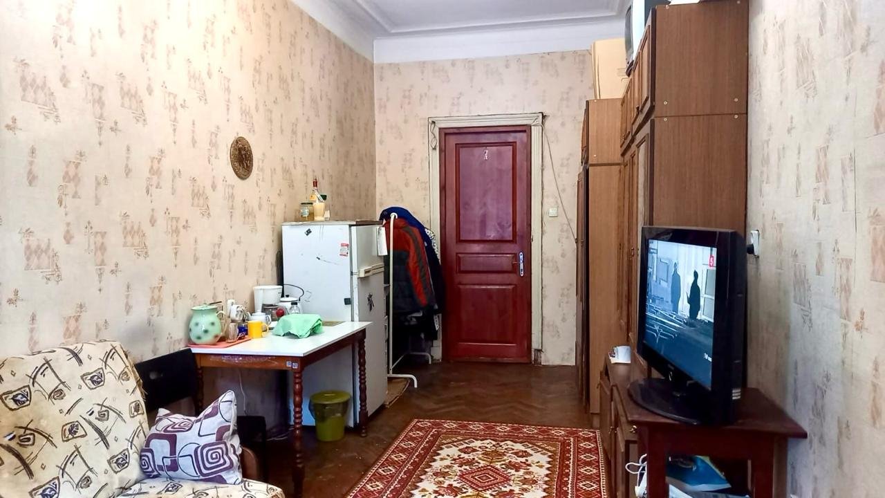 Продажа комнаты, 18м <sup>2</sup>, Санкт-Петербург, Каменноостровский просп.,  д 29