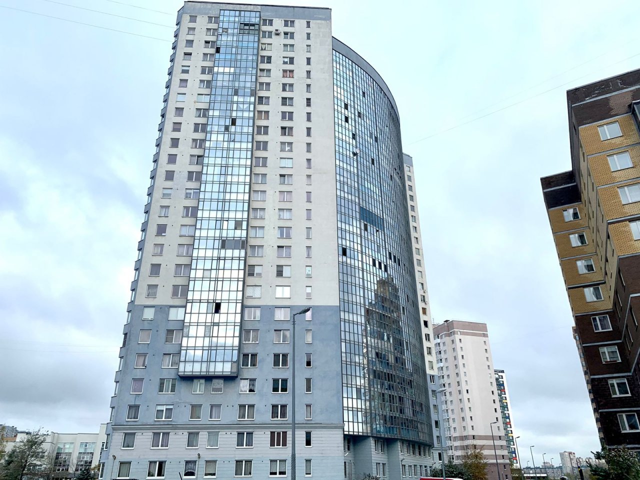 Продажа 2-комнатной квартиры, Санкт-Петербург, Мебельная ул.,  д 21