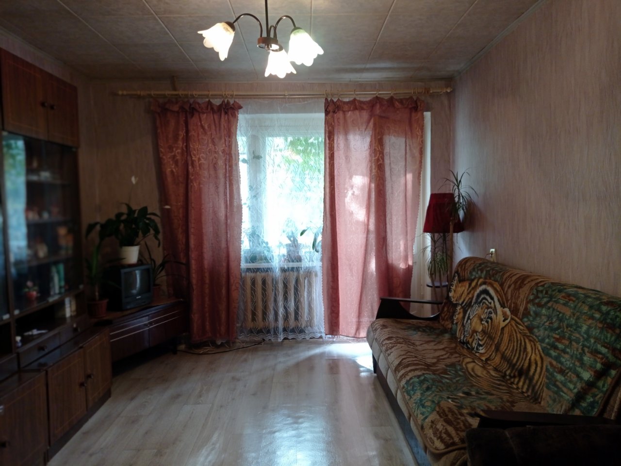 Продажа 3-комнатной квартиры, Приозерск, Привокзальная ул.,  д 9