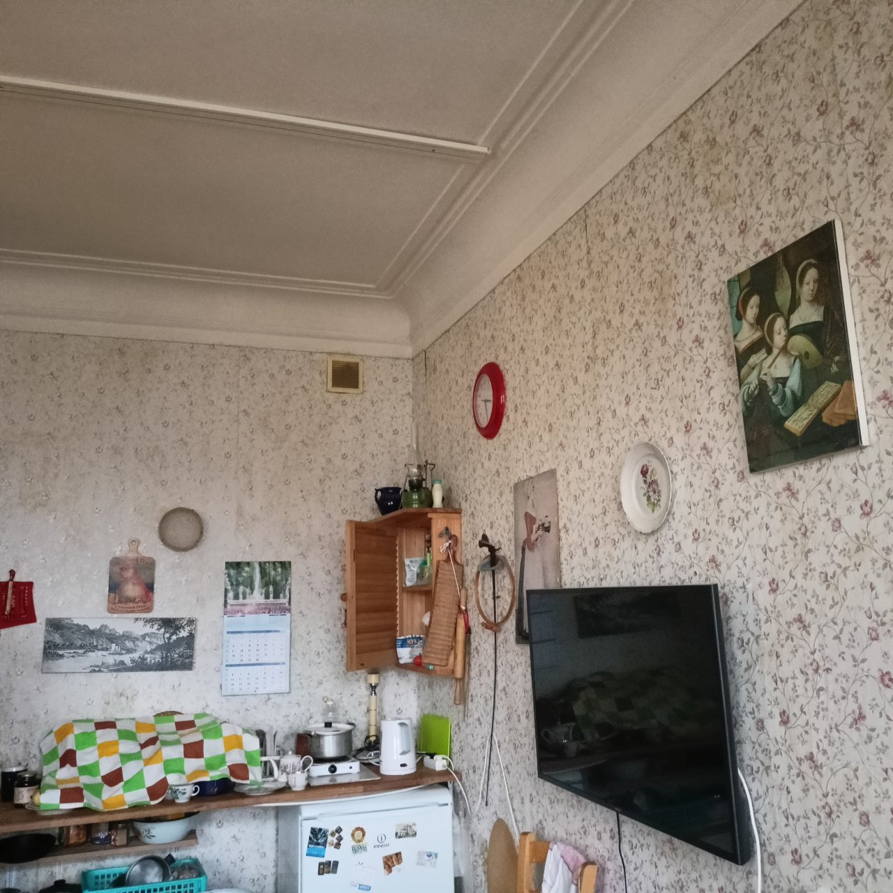 Продажа комнаты, 20м <sup>2</sup>, Петергоф, Эрлеровский бул.,  д 4