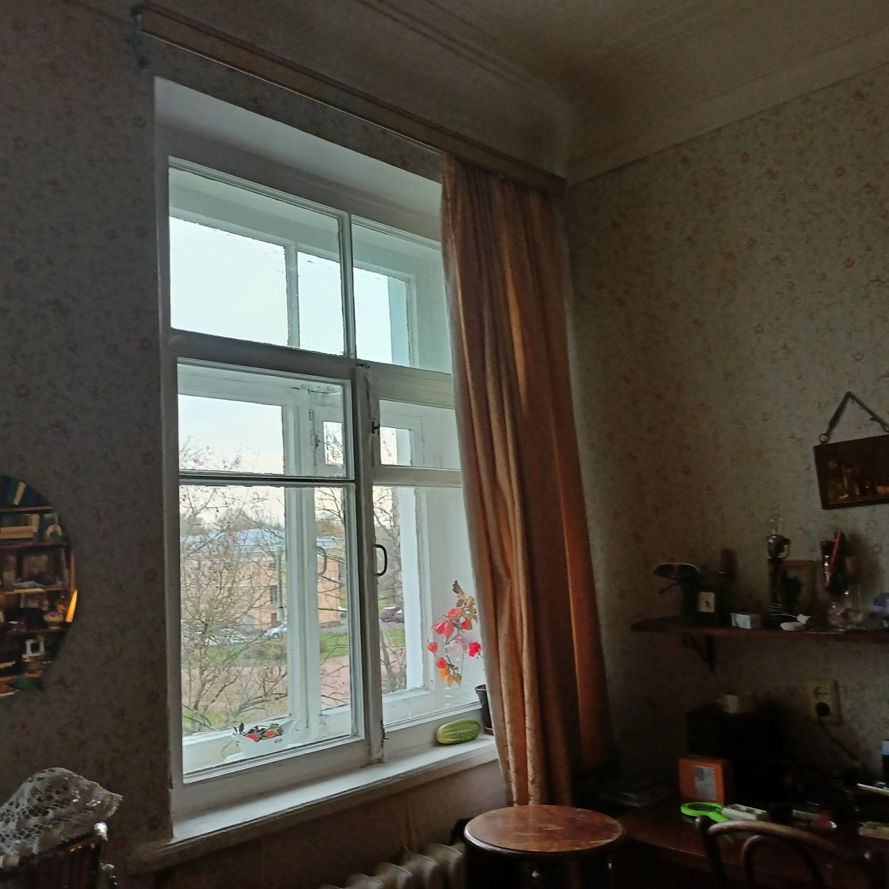 Продажа комнаты, 20м <sup>2</sup>, Петергоф, Эрлеровский бул.,  д 4