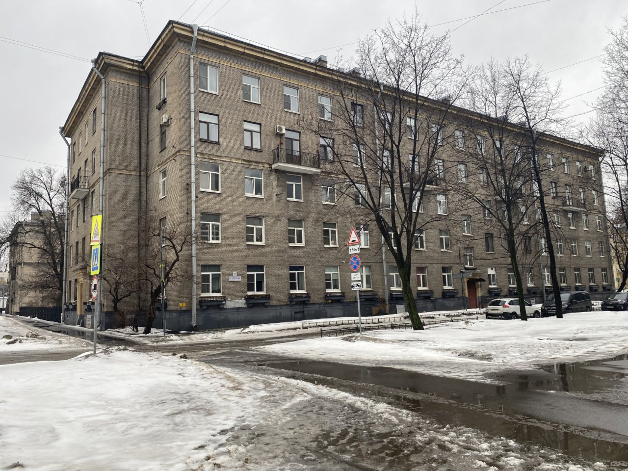 Продажа 3-комнатной квартиры, Санкт-Петербург, Огородный пер.,  д 11