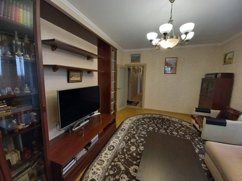 Продажа 3-комнатной квартиры, Кировск, Набережная ул.,  д 17