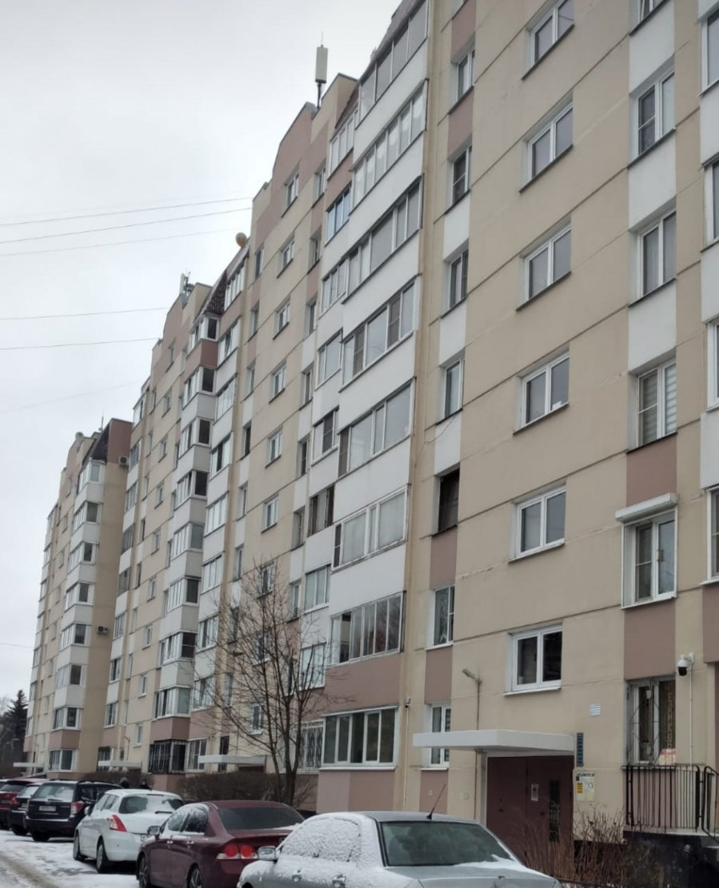 Продажа 3-комнатной квартиры, Санкт-Петербург, Новоизмайловский просп.,  д 44