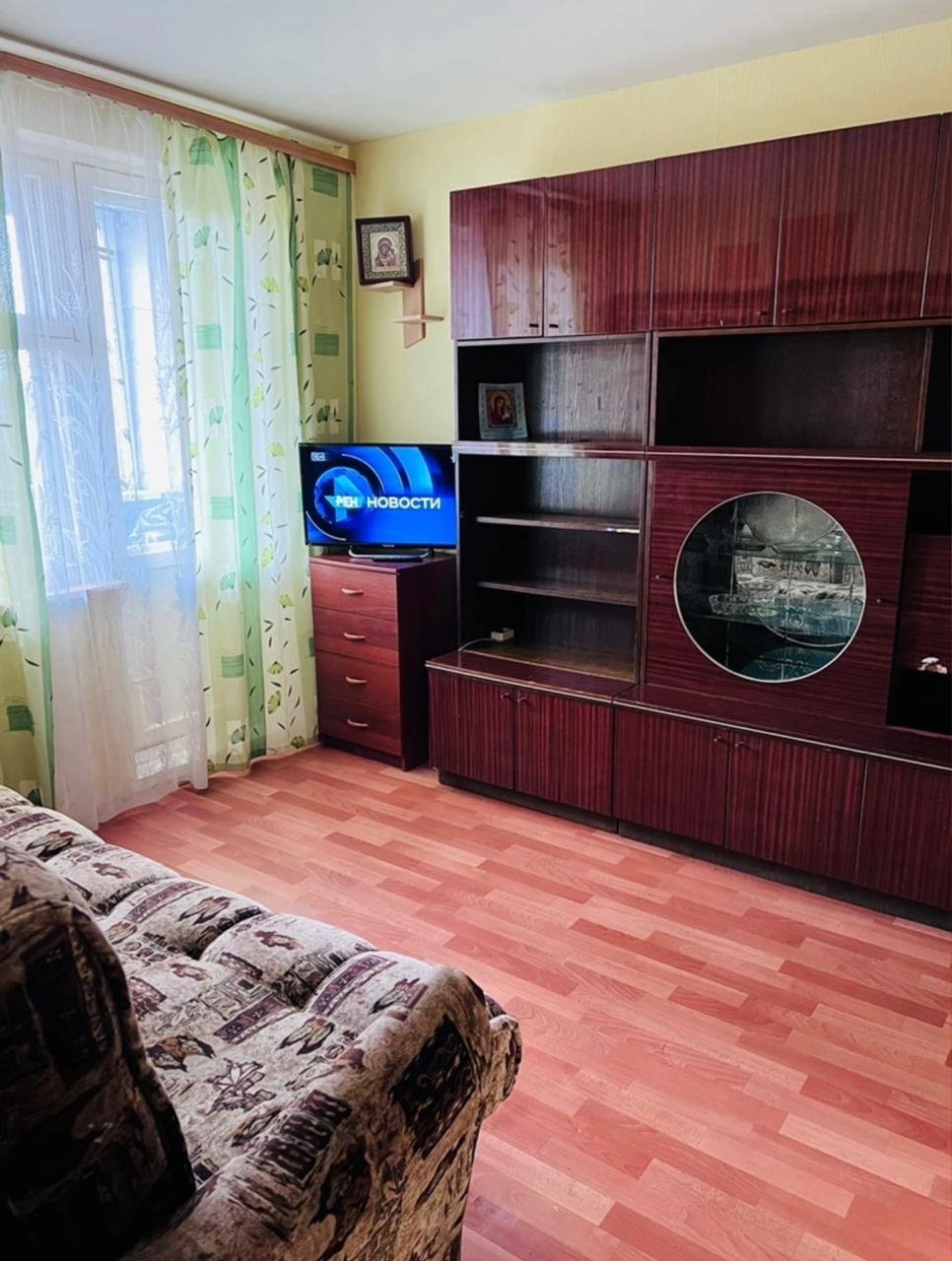 Продажа 1-комнатной квартиры, Отрадное, Гагарина ул.,  д 18