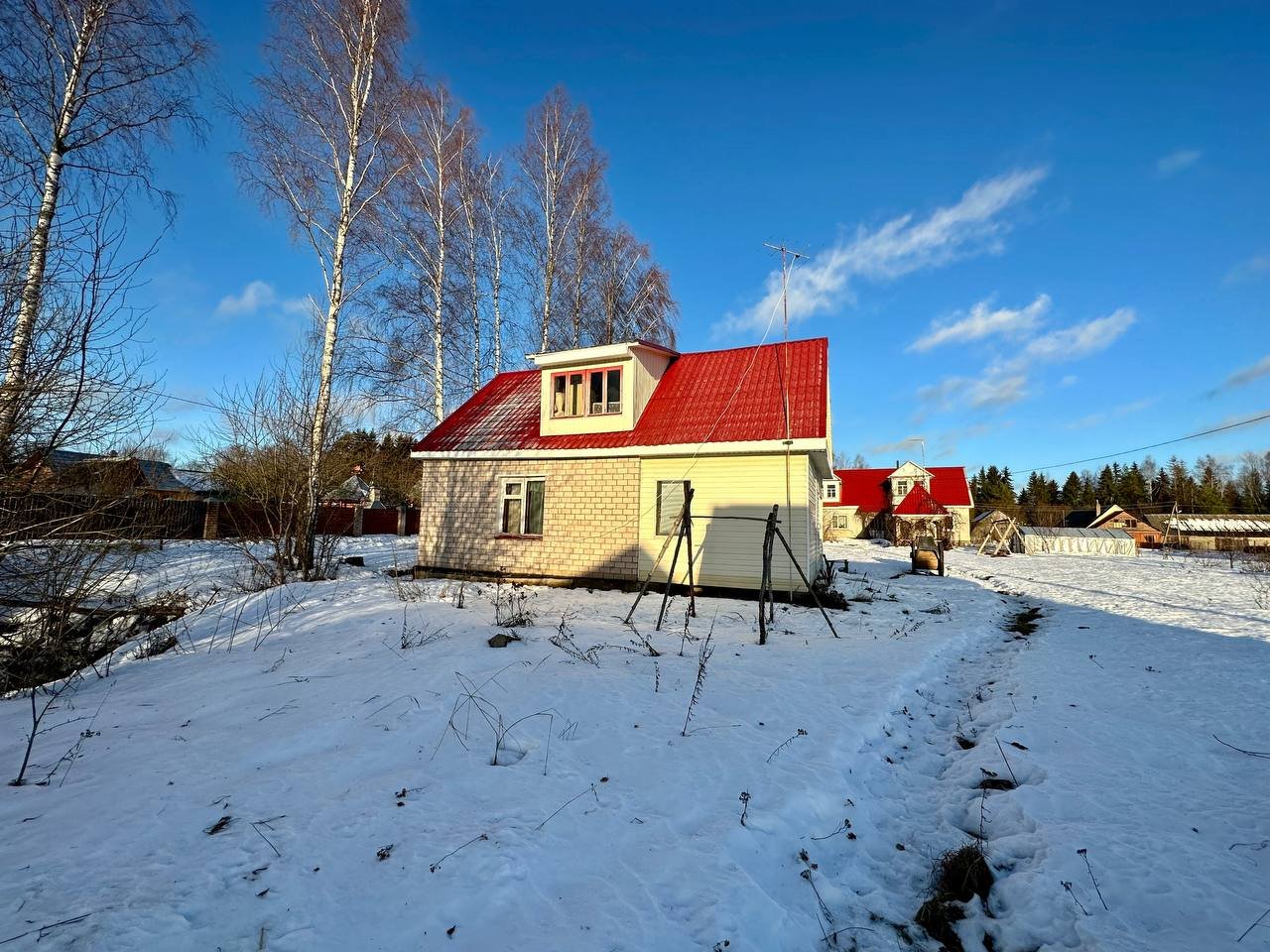 Купить Загородный дом 90 кв.м с участком 10 сот. в Лужский район  Ленинградская область (№326897)