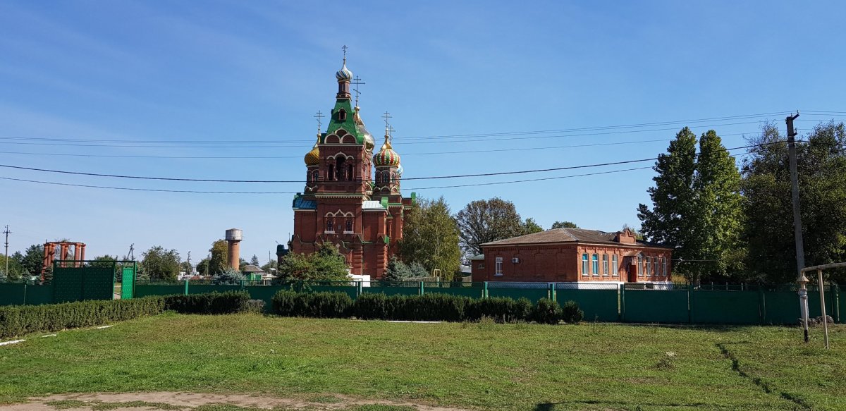 Погода в платнировской на 3. Станица Платнировская Краснодарский. Станица Платнировская храм. Свято-Троицкий храм Платнировская. Достопримечательности ст Платнировская.